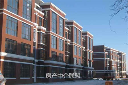 明湖中学北邻御景苑步梯高层送储藏室可分期