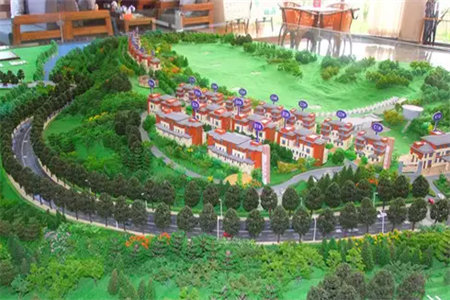 龙旺华庭3室2厅2卫106万134平